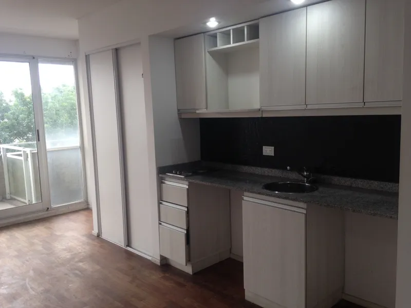 Monroe 5890, Villa Urquiza